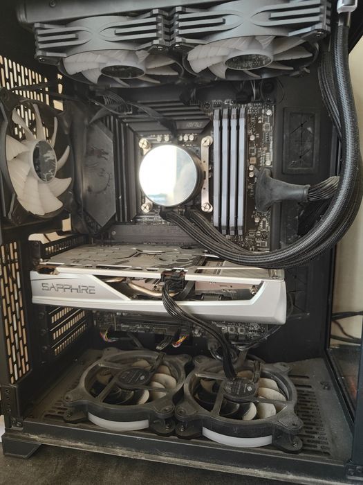 Komputer gamingowy I5/32GB/RX 5500