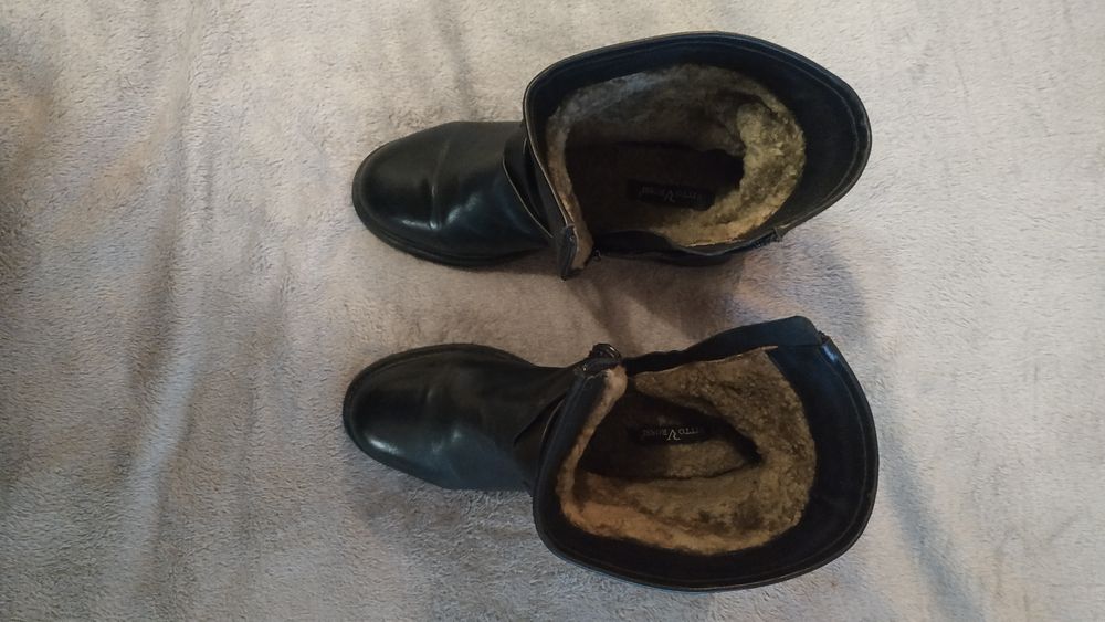 Напівчобітки жіночі VITTO ROSSI 37-38р.