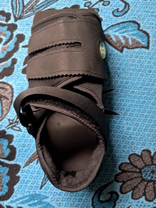 Obuwie ortopedyczne,pooperacyjne