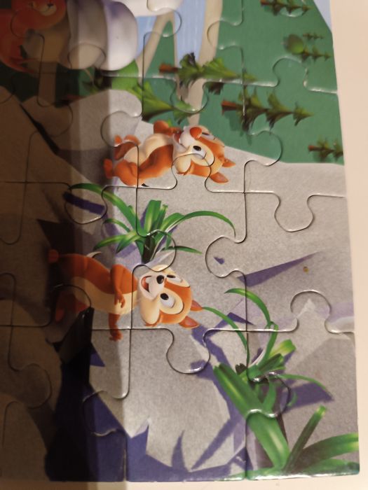 Puzzle Mickey e Amigos 99 peças completo com instruções