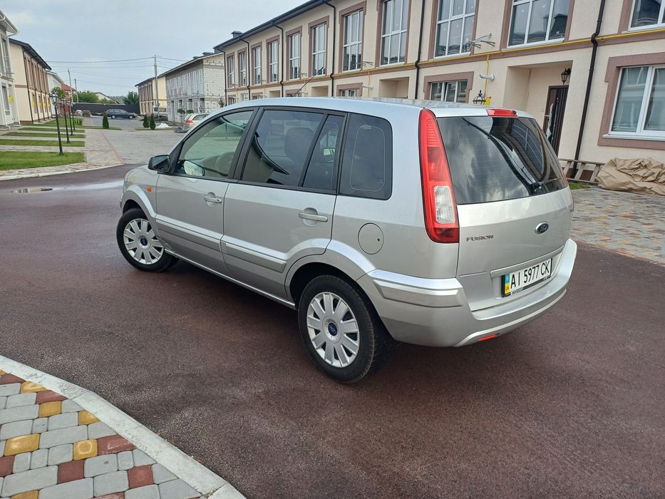 Ford Fusion 2010