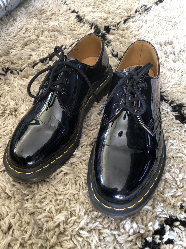 Glany Dr Martens czarny lakier 1461 patent lamper