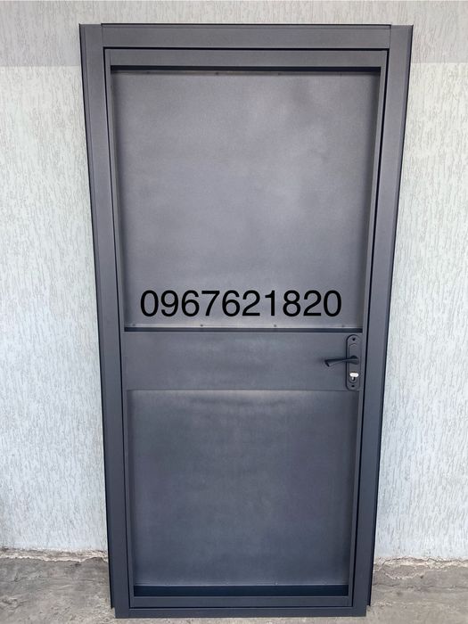 Вхідні двері металеві технічні