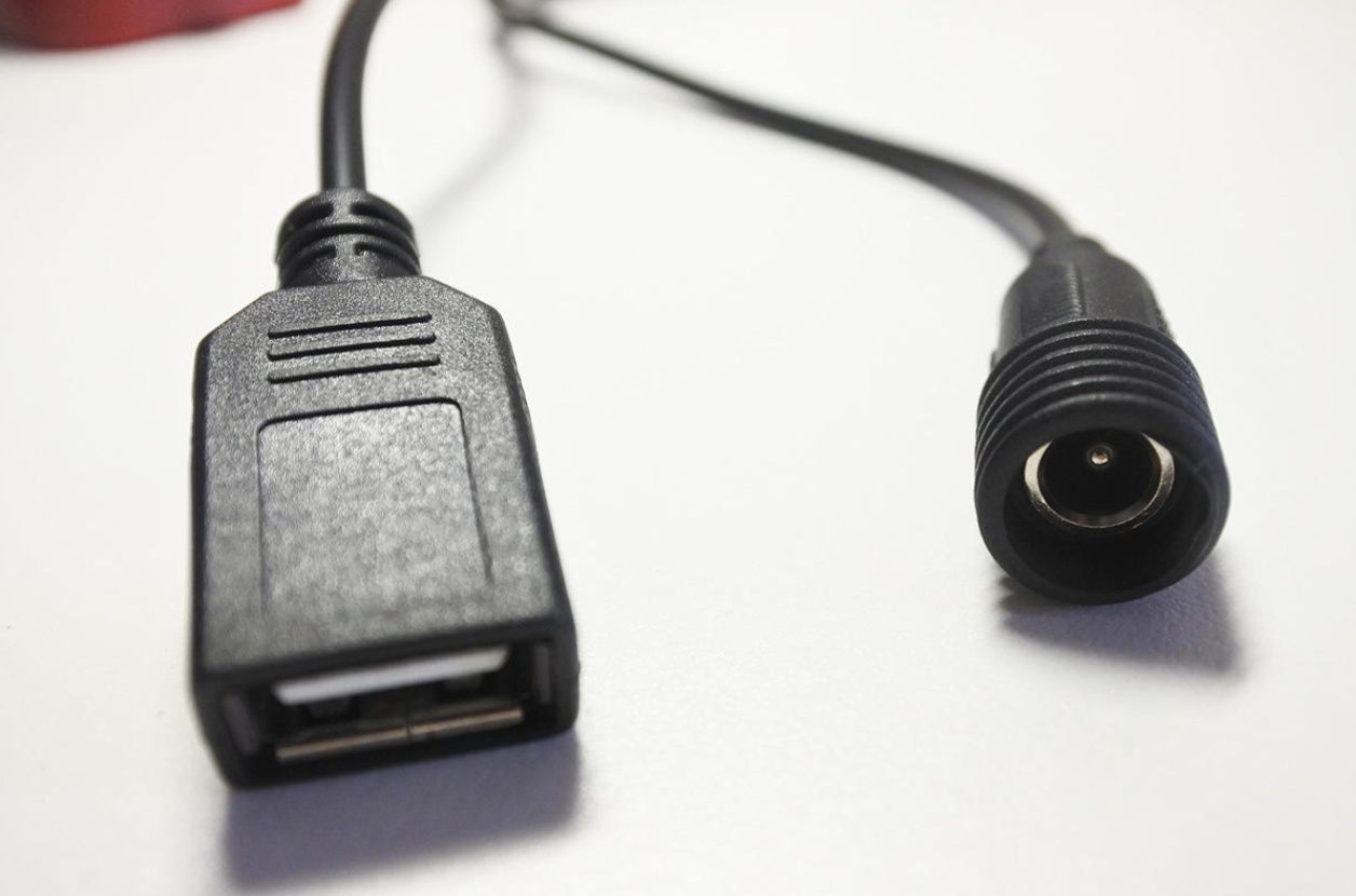 Водопроницаемый Батарейный Блок под 6 акум. 18650 с кабелем USB DC 8.4