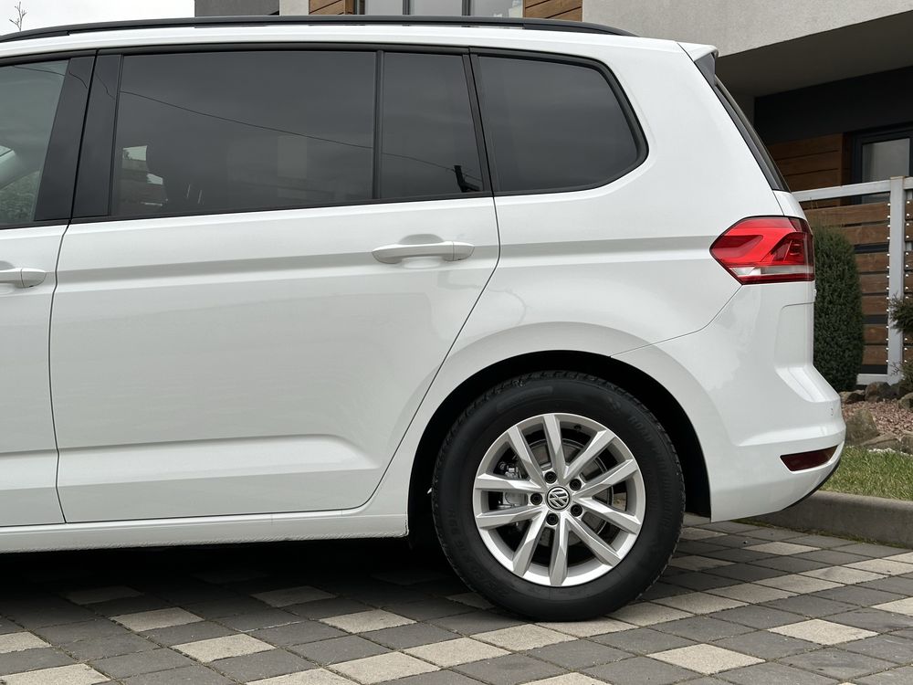 Volkswagen Touran 2016