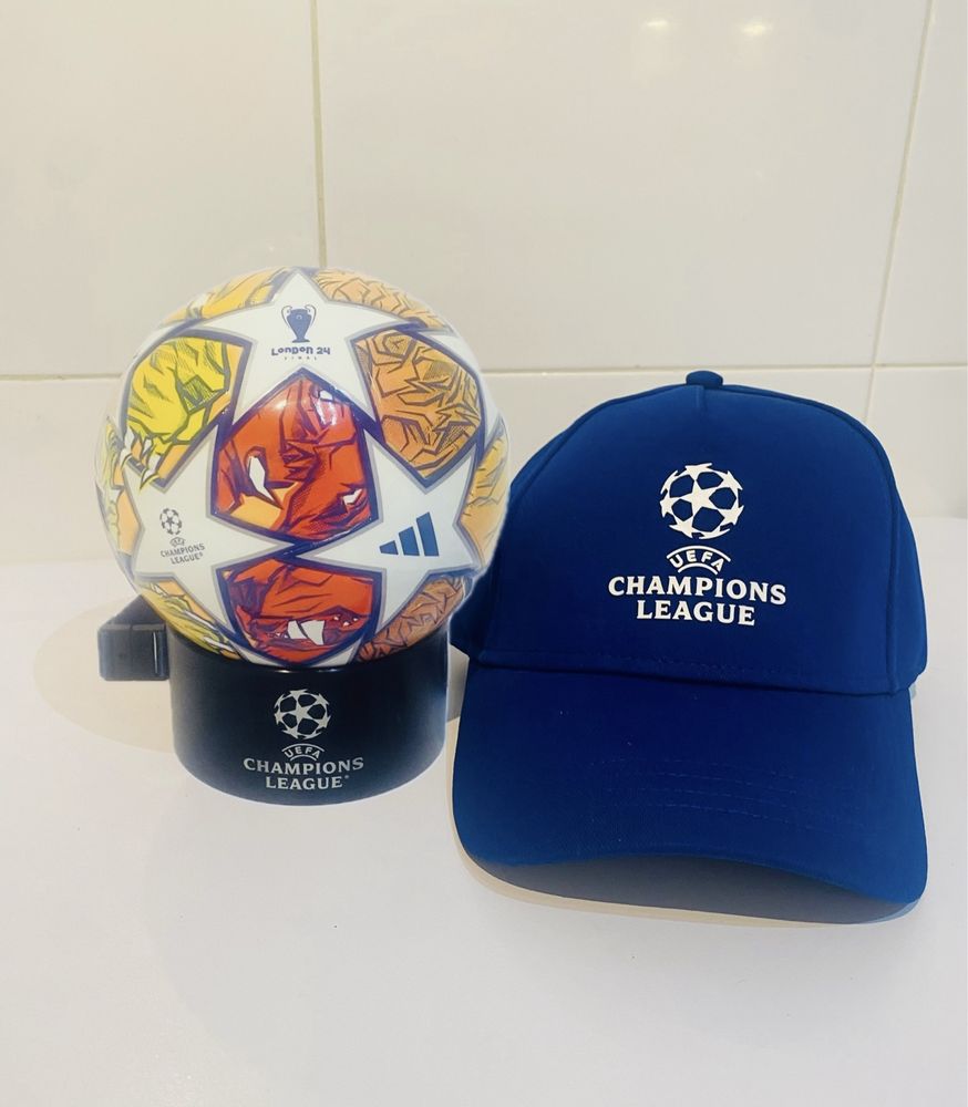 Pack Mini bola e Boné UEFA Champions League