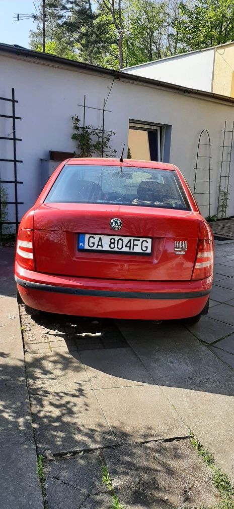 Skoda Fabia sedan 1.4 MPI 16V benzyna