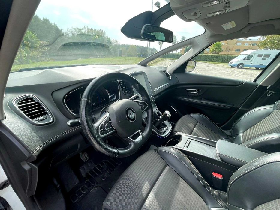 renault grand scenic bose edition