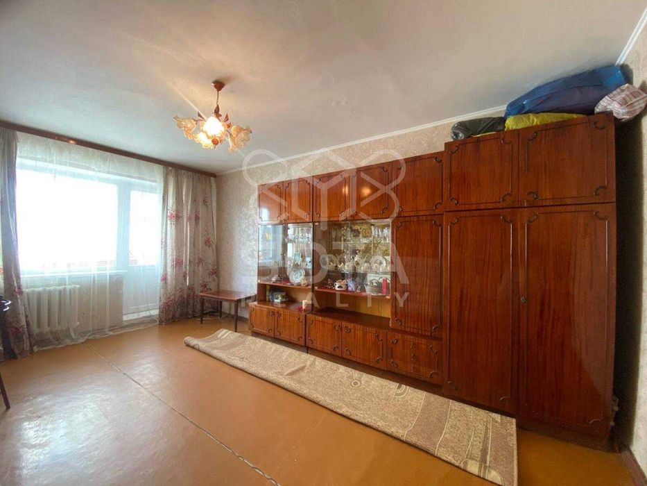 Велика 2-кімнатна квартира 7 хвилин пішки метро Героїв Дніпра, Оболонь