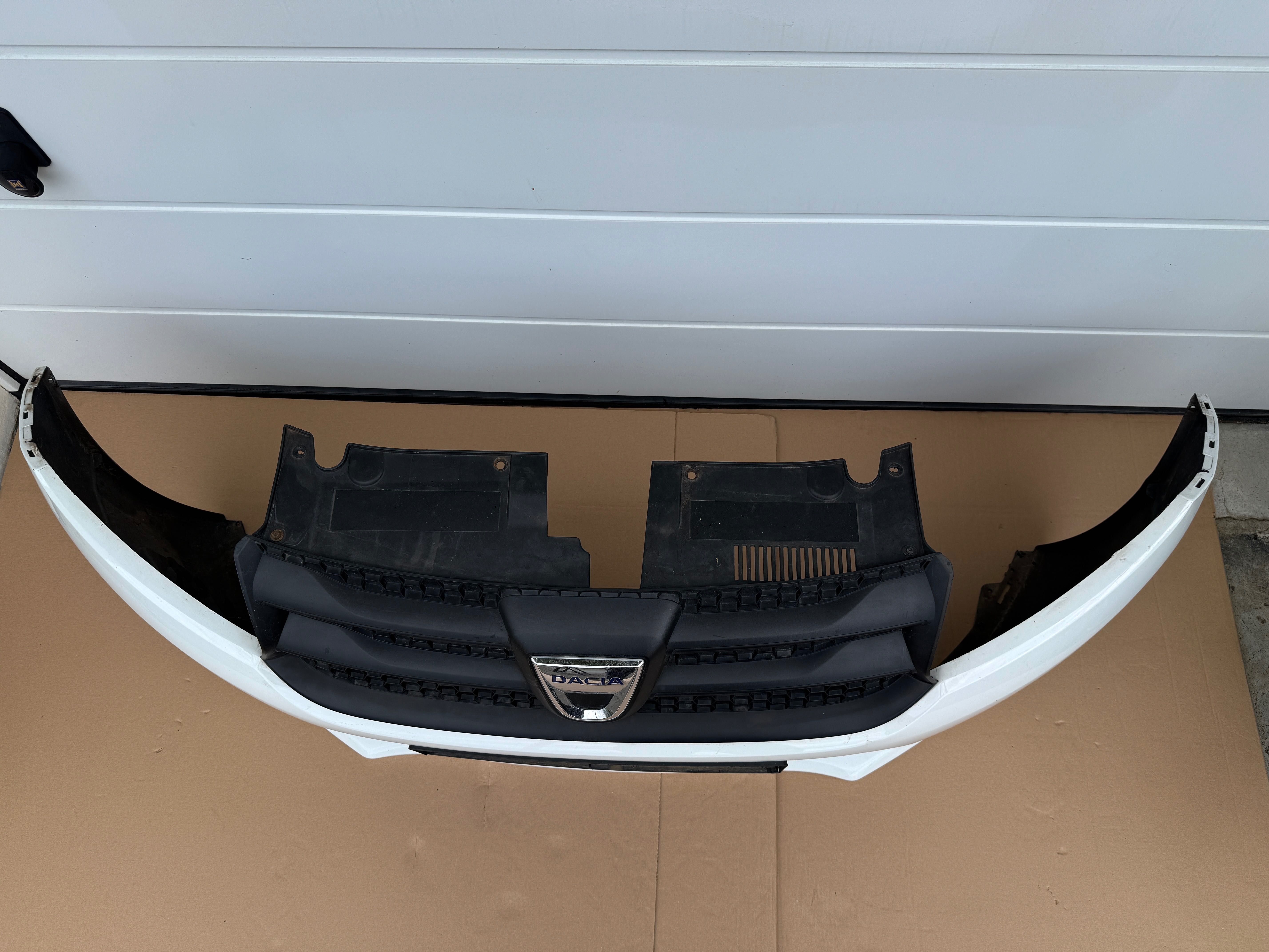 Dacia Sandero 2 II Logan II 2 Zderzak Przód Kompletny Przedni