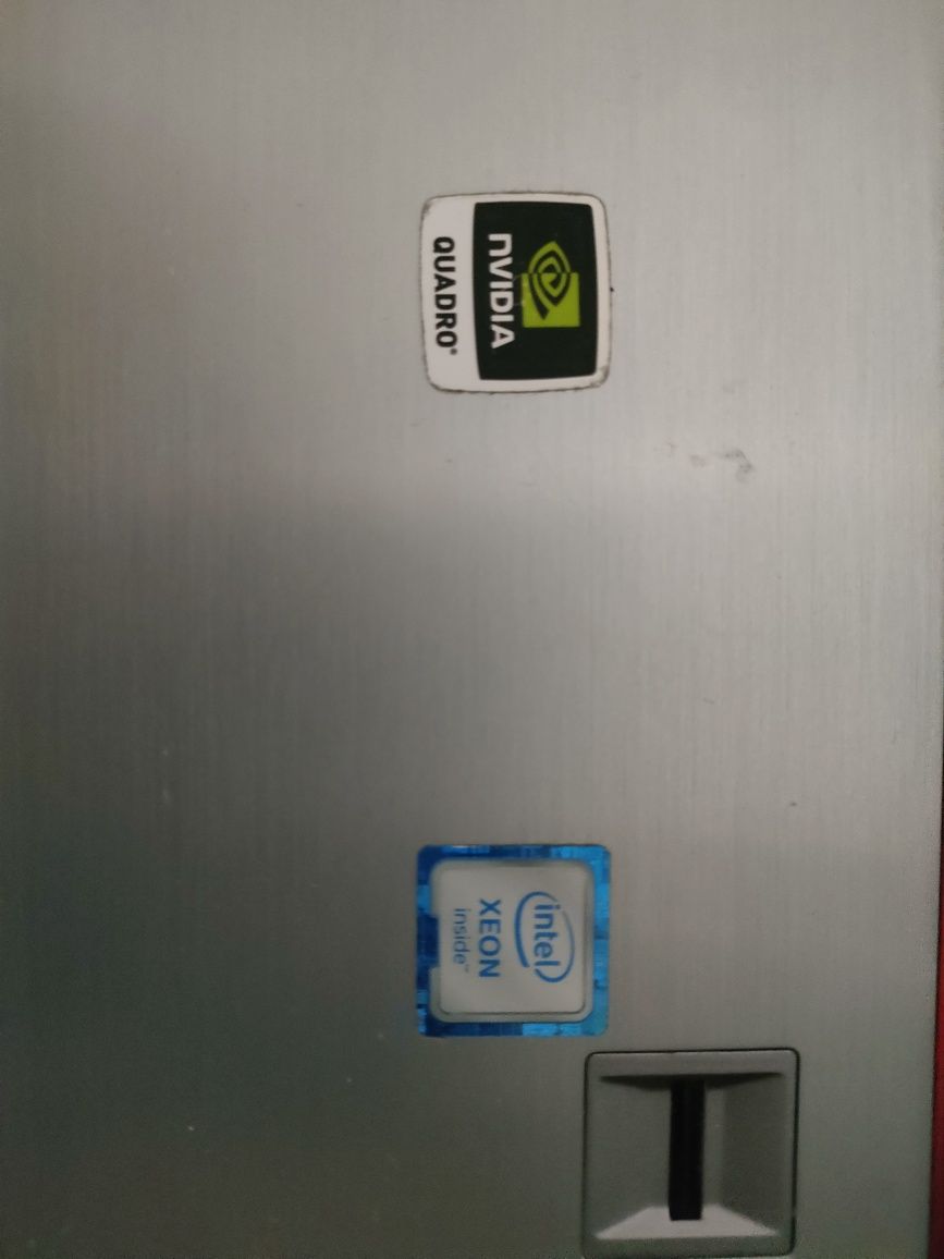 Fujitsu celsius Siemens h770 gamer