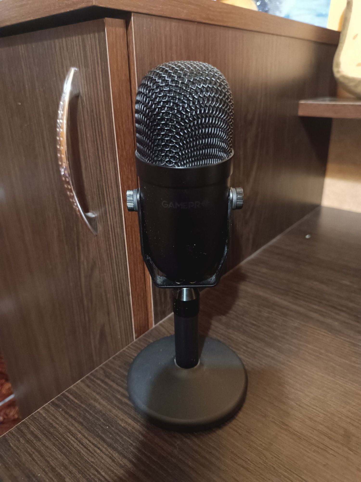 Продам мікрофон GAMEPR SM1258