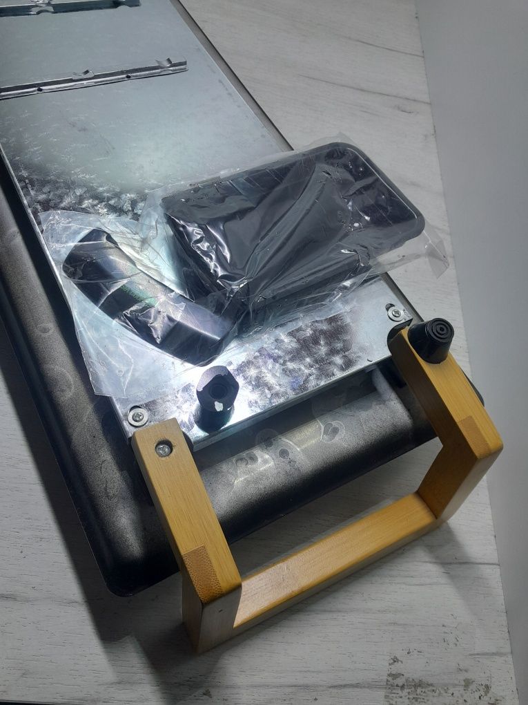 Bestron elektryczny gril stołowy xl duży 70cm 1800w pęknięta nóżka