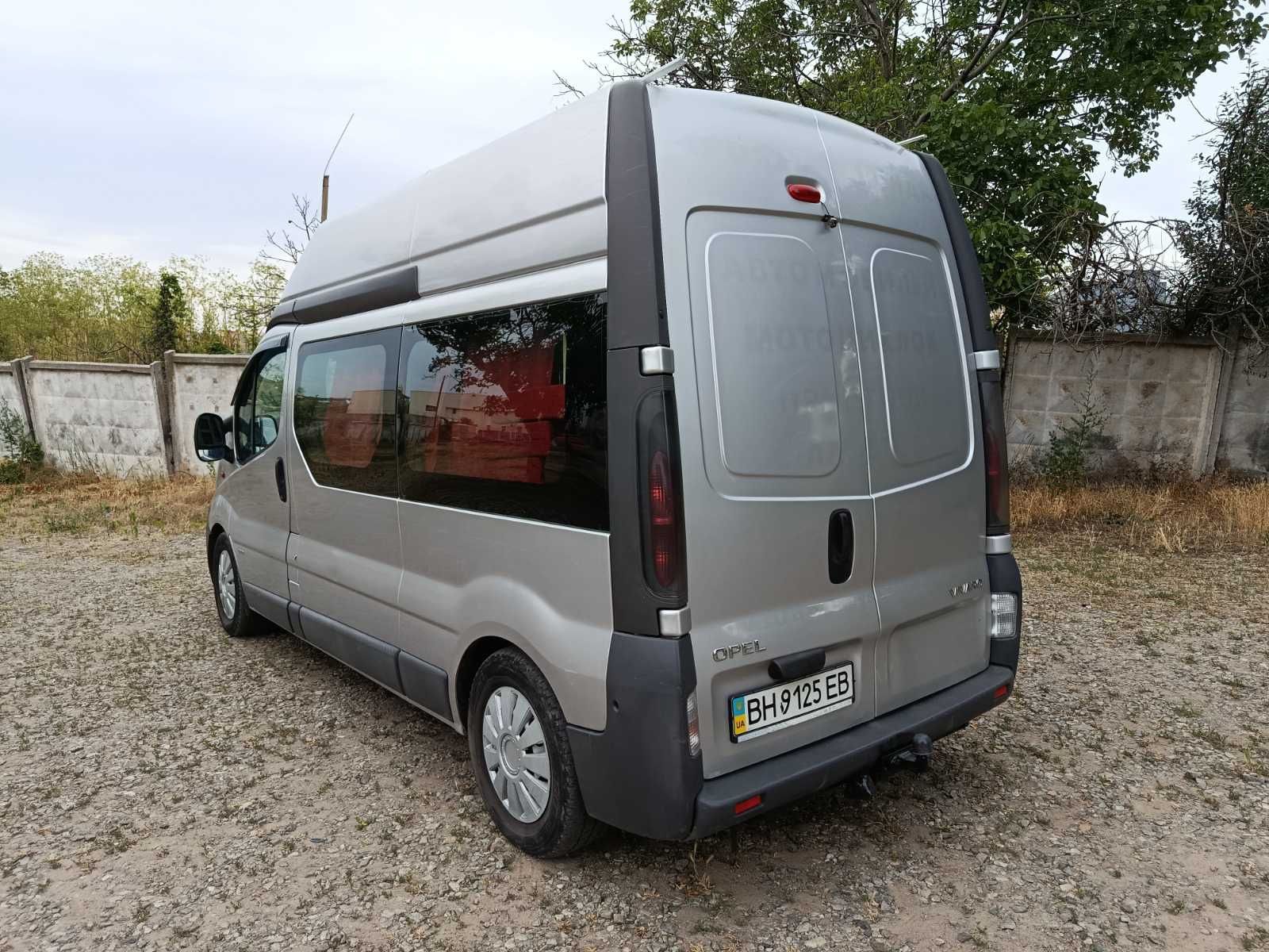 Автодом кемпер дом на колесах Opel Vivaro Maxi 2,5 2005 дом на колесах