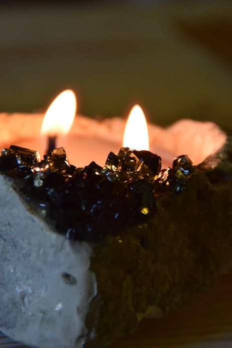 Прод Продам грецький свічка масажна
Збір цього року з 2 дерев 
І велик