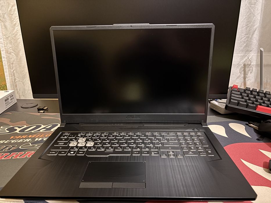 Ноутбук Asus TUF gaming F17. Стан як новий