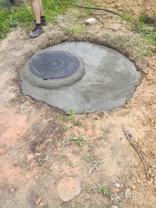 Сливные и переливные ямы под ключ, траншеи, фундаменты, стяжки