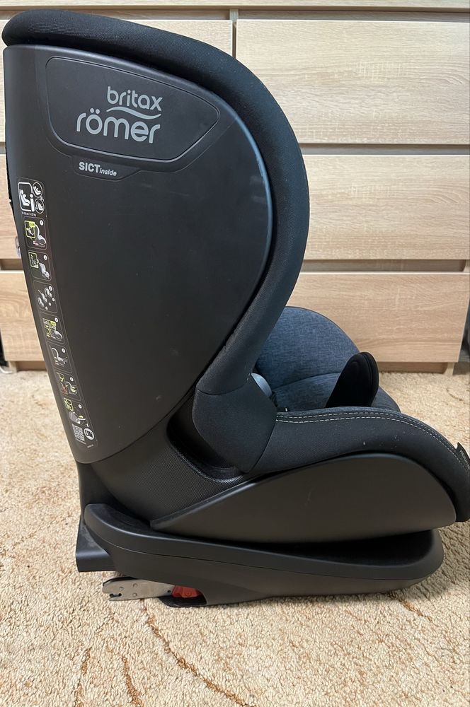 Автокресло Britax Romer TRIFIX2 i-SIZE