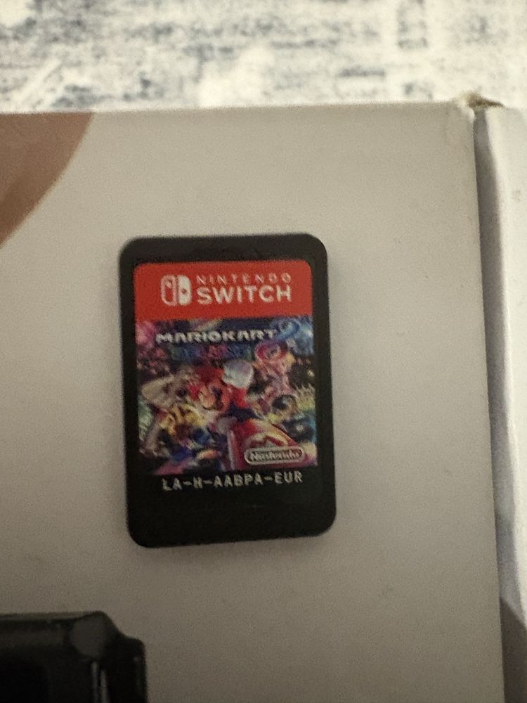 Nitnendo switch + 5 gier i gadzety