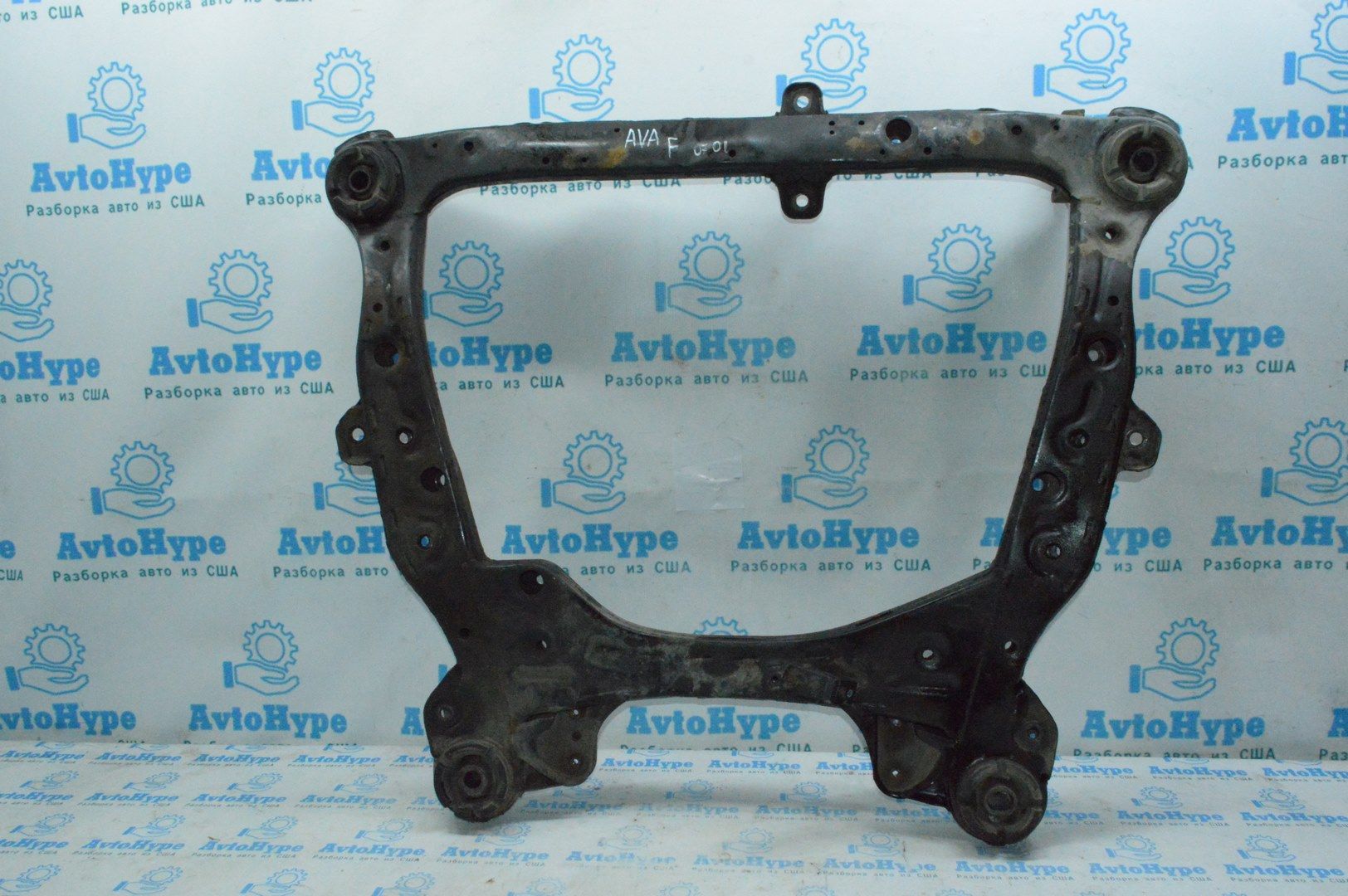 Подрамник передний Toyota Avalon 05-12 (01) 51100-06050