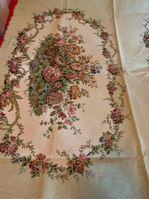 Tapeçaria para estofos.