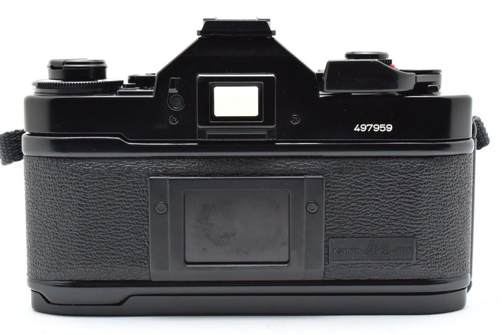 Canon A-1 + Canon nFD 50mm f/1.8 – piękny zestaw vintage