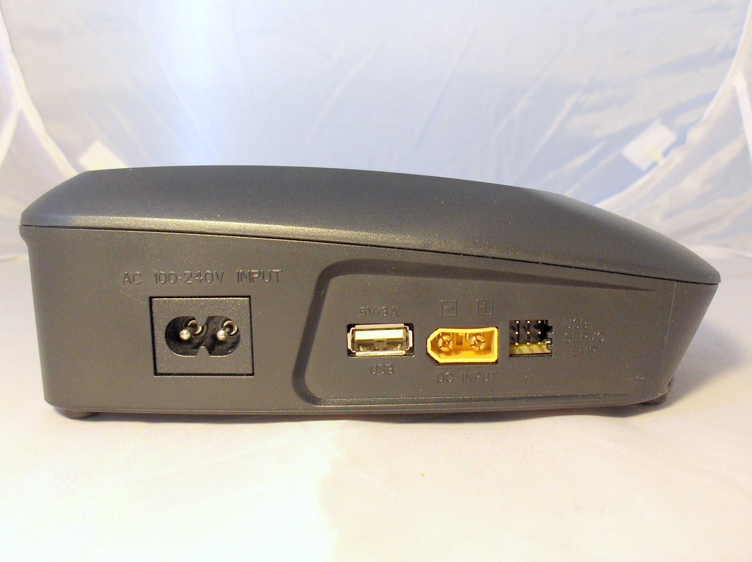 Ładowarka akumulatorów LiIon,LiPo,LiFe,NiMH Jamara X-Peak Touch USB 2L