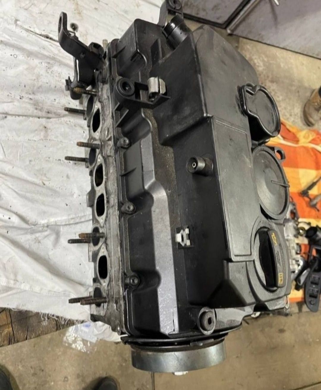 Головка з двигуна WV 2.0 BMP