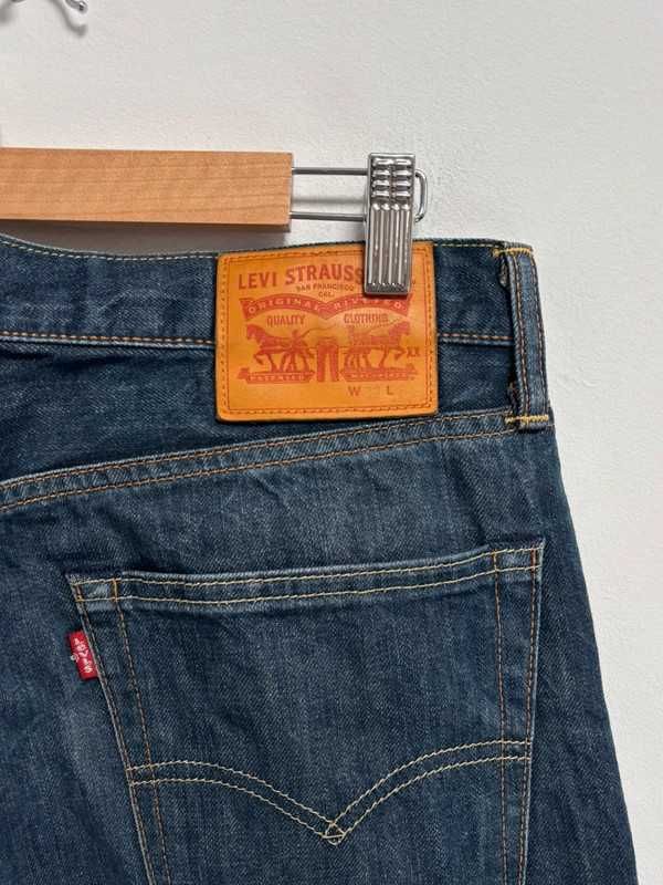 Levi's W32 L32 – męskie jeansy vintage z prostą nogawką