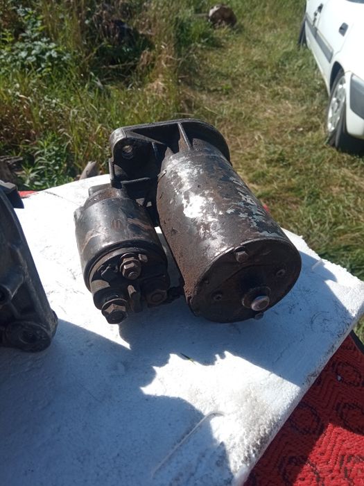 Продається  стартер, Опель омега, а 2,0 бенз.