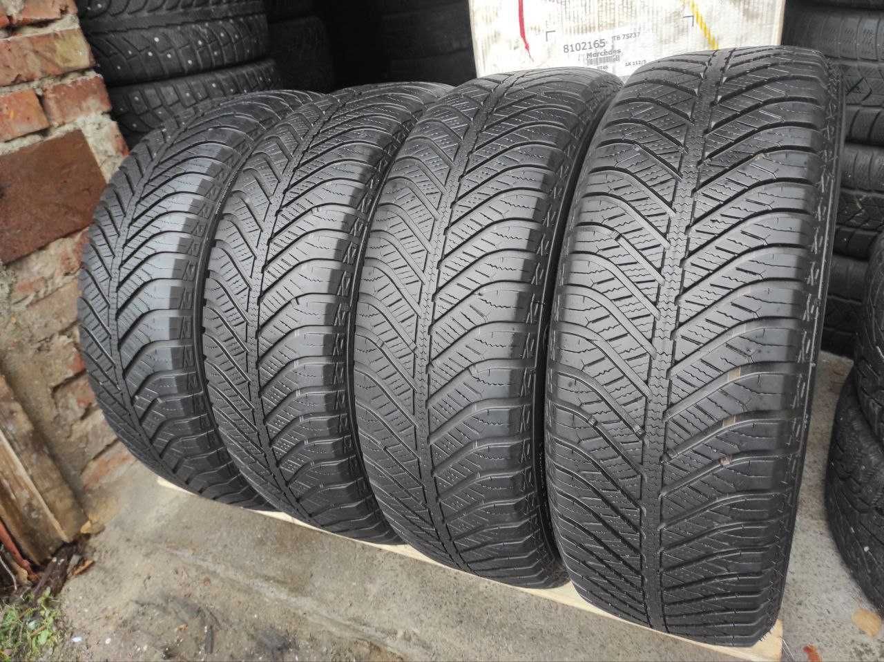 GoodYear Vector 4 Seasons 215/60r17 made in Germany 4шт, 17год, M+S