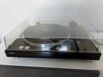 Gramofon Yamaha Vinyl 500 Musiccast