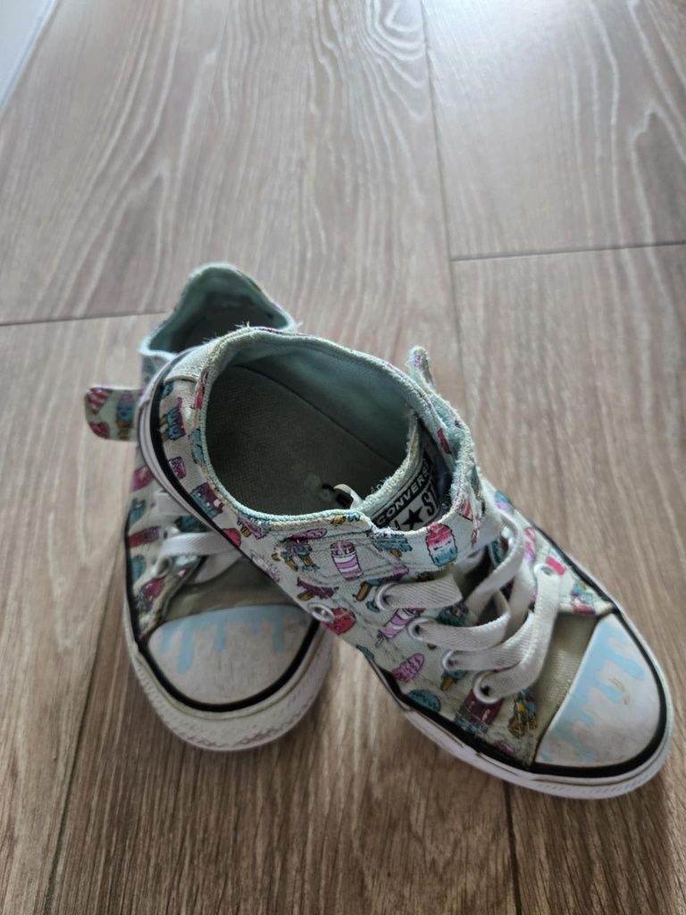 Converse, nadruk w lody