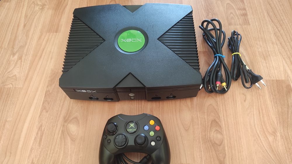 Xbox Cristal e Xbox original 500 Gb +180 jogos