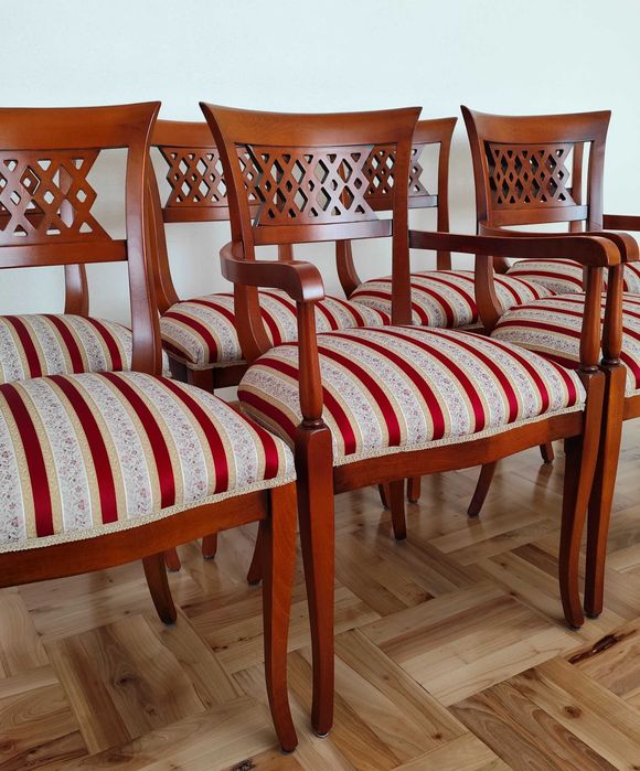 Krzesła tapicerowane