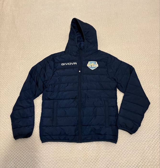 Продам чоловічу куртку від Givova, розмір м, в гарному стані