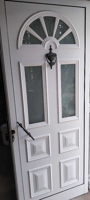 Porta exterior aluminio com aro