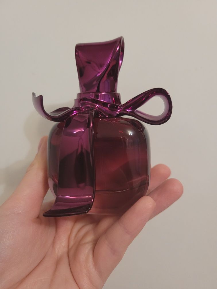 Nina Ricci Ricci edp 50 ml z ubytkiem