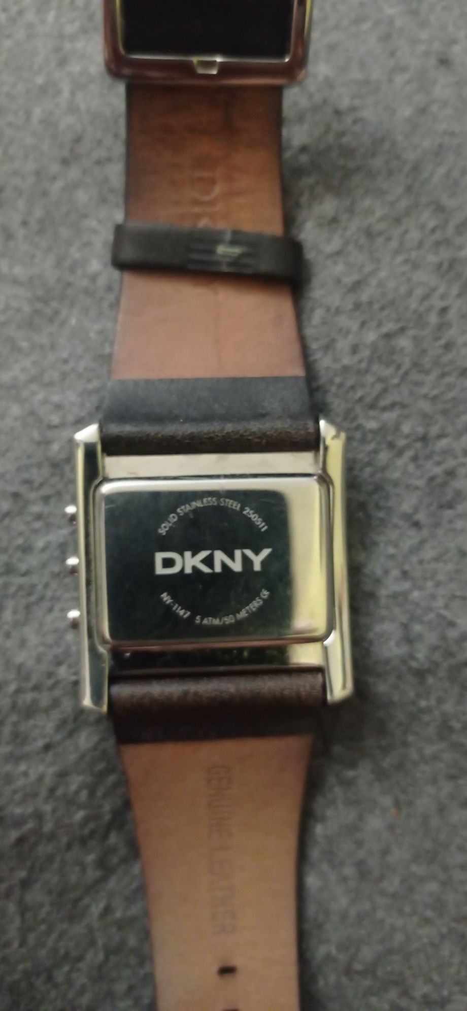 Zegarek na rękę DKNY
