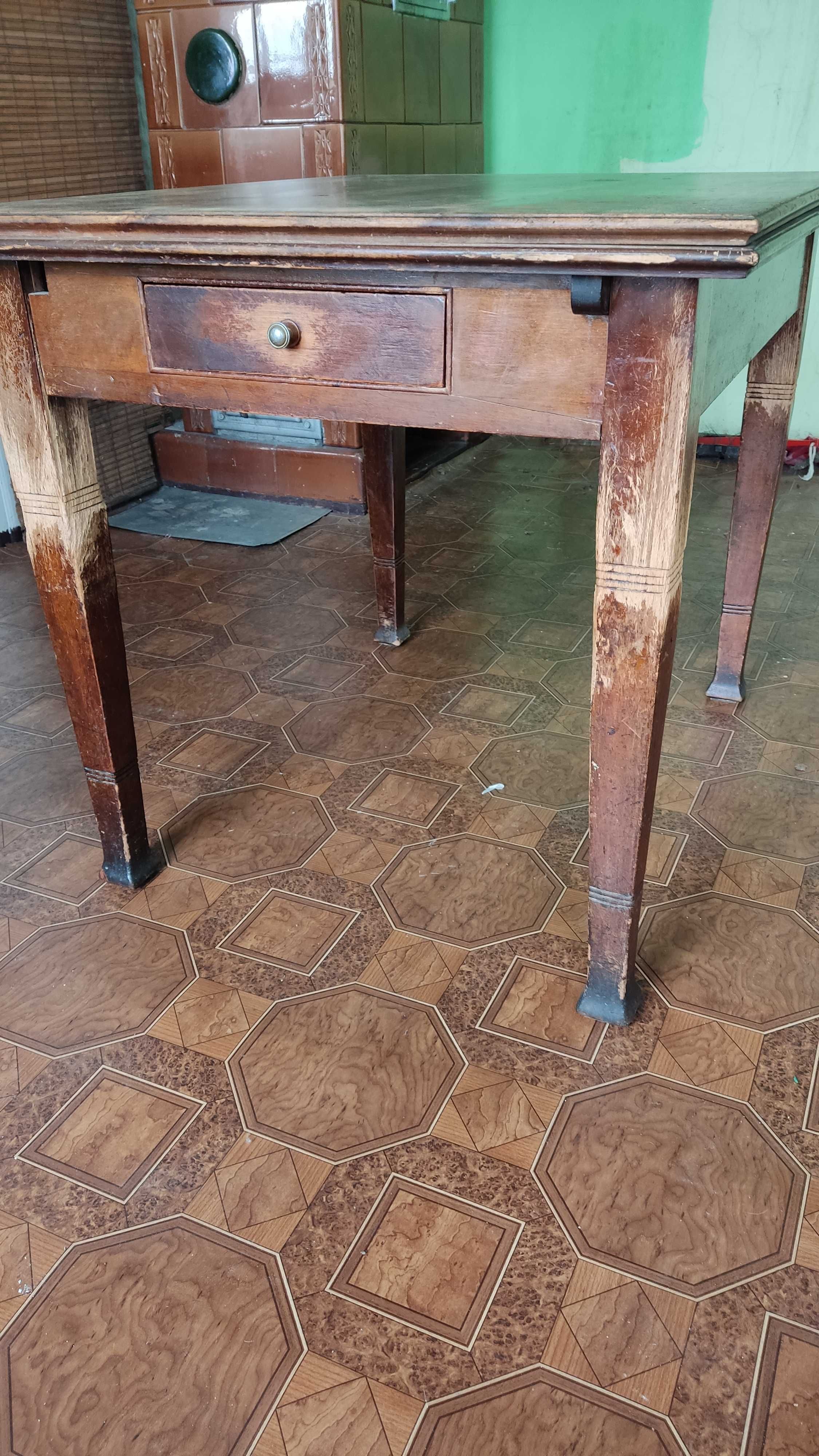 Stół drewniany stary