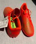 Jeden BUT ADIDAS Predator Edge.4 - piłkarskie rozmiar Lewy 37 Prawy 36