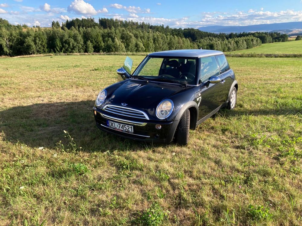 Mini One r50 zadbane bez wkładu finansowego mały przebieg