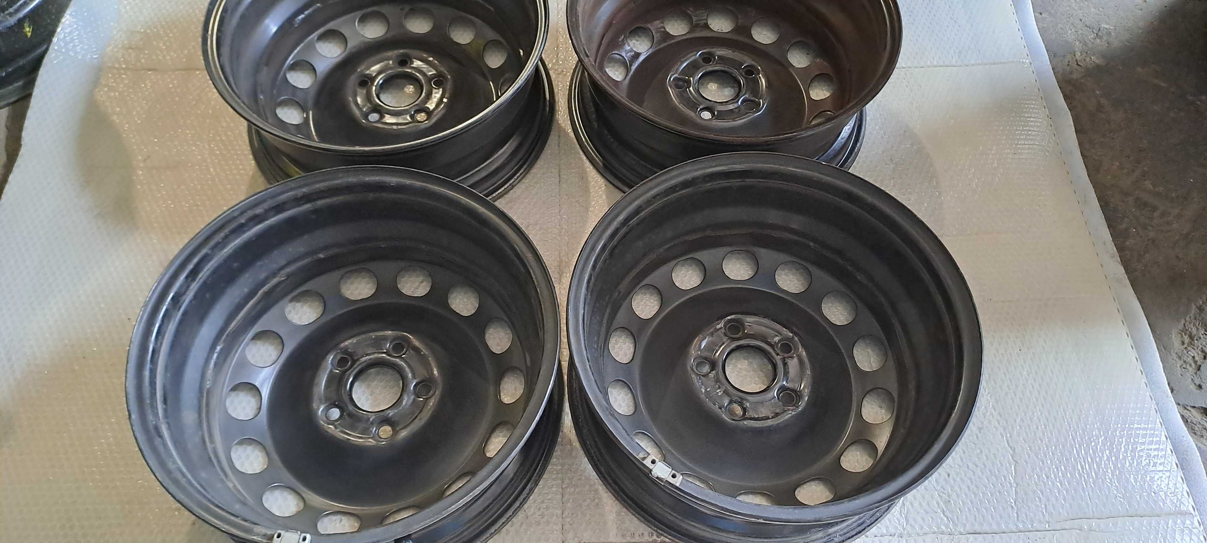 VW 2K3 CADDY ORG. Felgi stalowe 6J / 16" / 5x112 ET50 Komplet 4 szt