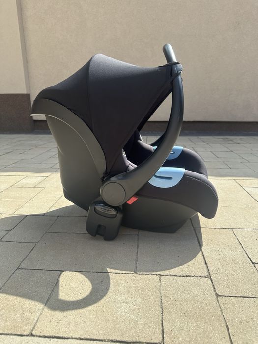 Автокрісло 0+ з адаптерами для коляски