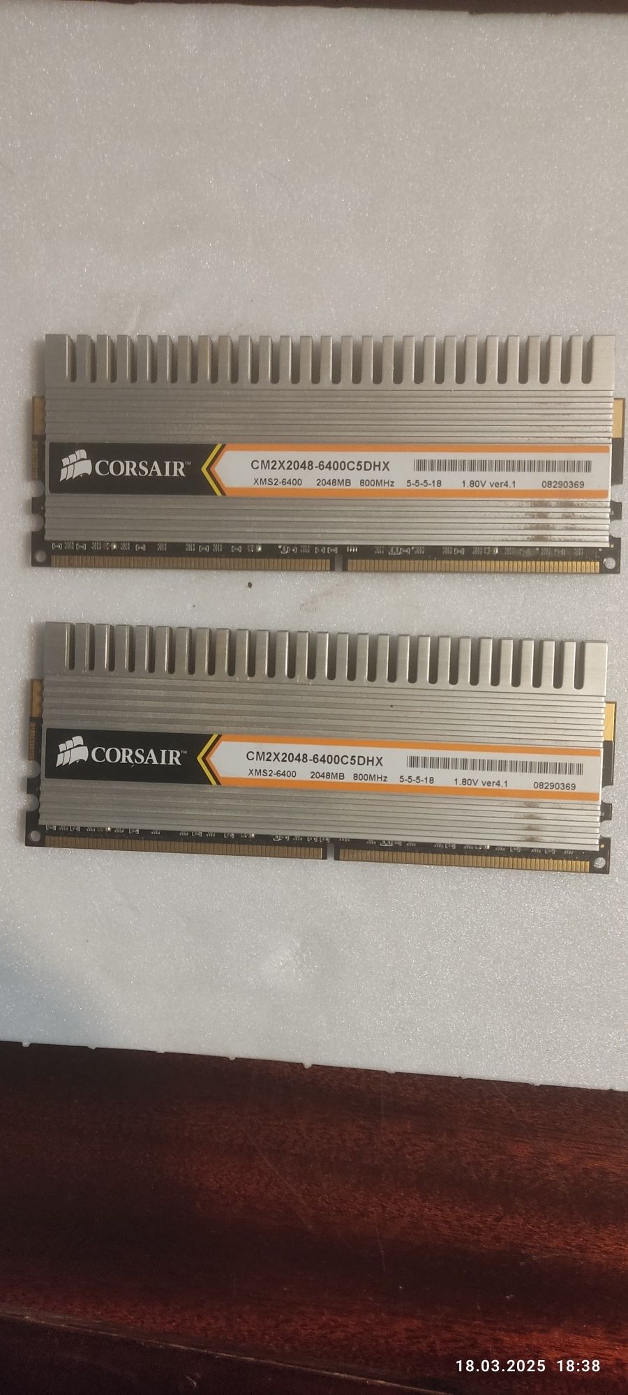 DDR 2 2x2 гб в отличном состоянии