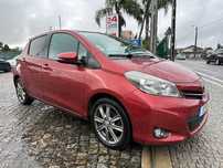 Toyota Yaris 1.4 D-4D High Pack + Navi