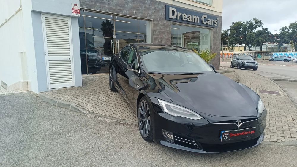 Tesla Model S Long Range AWD