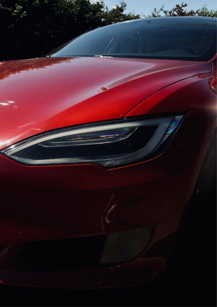 Tesla model s  2017