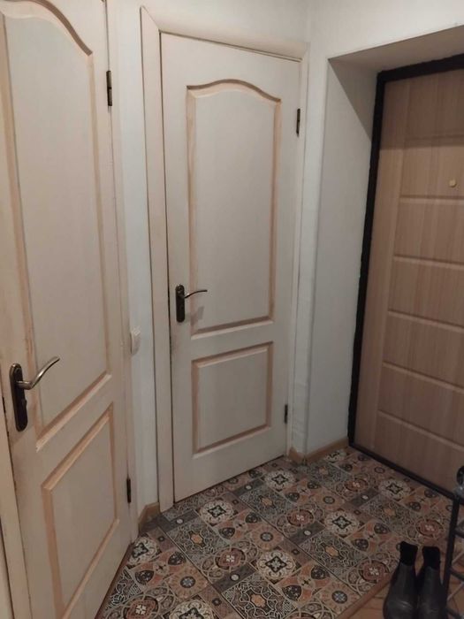 Оренда в центрі 2-х  квартири з студією-кухнею