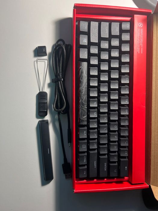 teclado mecânico hyperx + rato legion